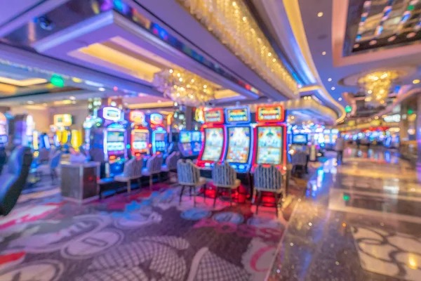 erek 47 live-dealer Dragon Tiger table integrated in FFWS Indonesia
